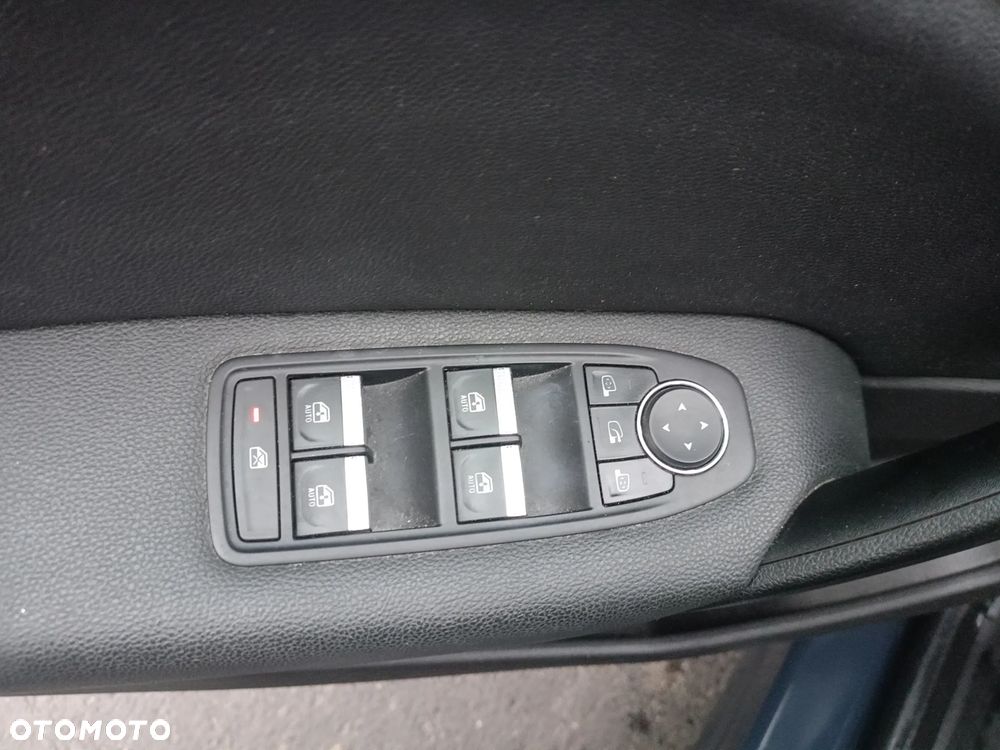 Renault Captur E-TECH Full 145 TECHNO - 24