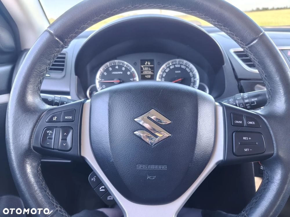 Suzuki Swift 1.2 30 Jahre - 10