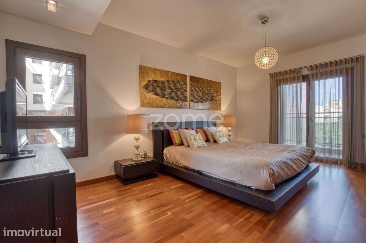 Apartamento T2 Espaçoso nos Terraços da Ponte – Sacavém - Grande imagem: 4/34