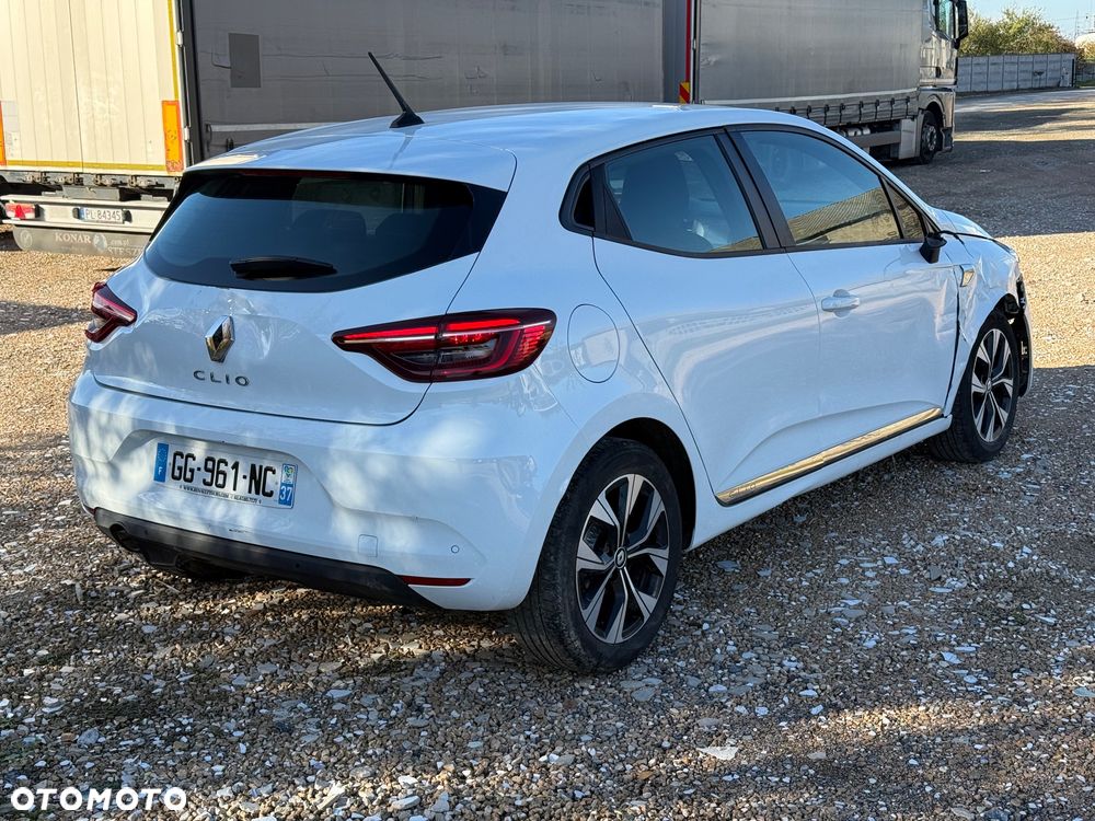 Renault Clio 2022 photo 5