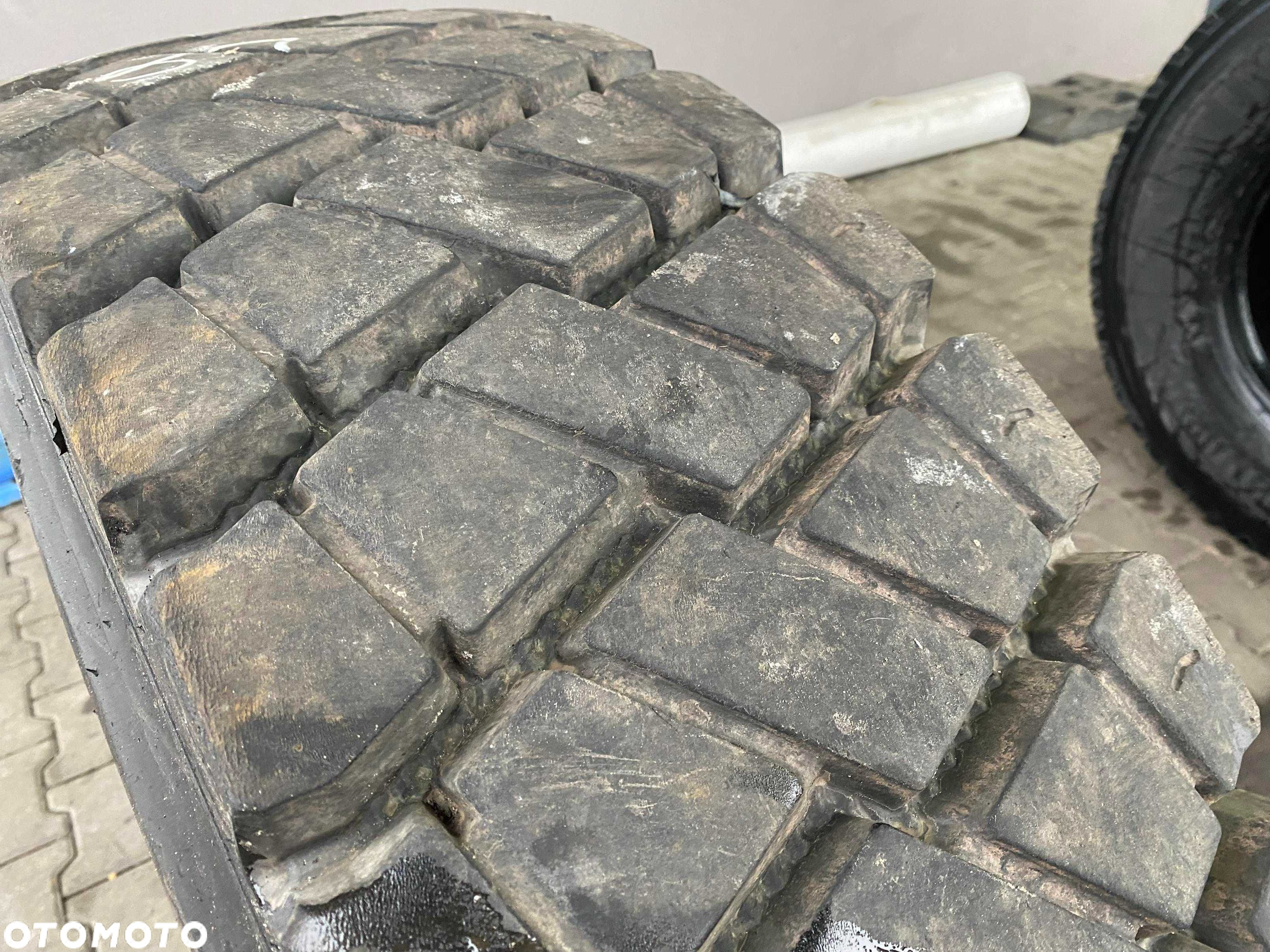 Opona 315/80R22.5 CONTINENTAL HDC1 Napędowa 95% Bieżnika - 4