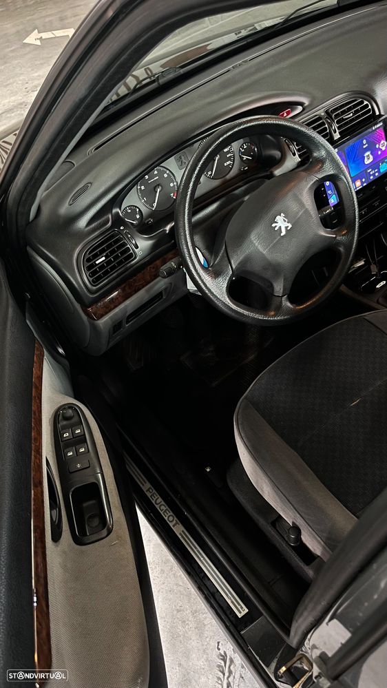 Peugeot 406 1.8 Executive - 5