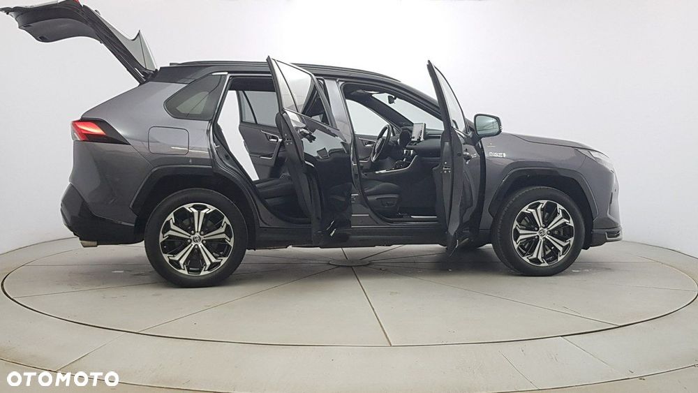 Toyota RAV4 - 12