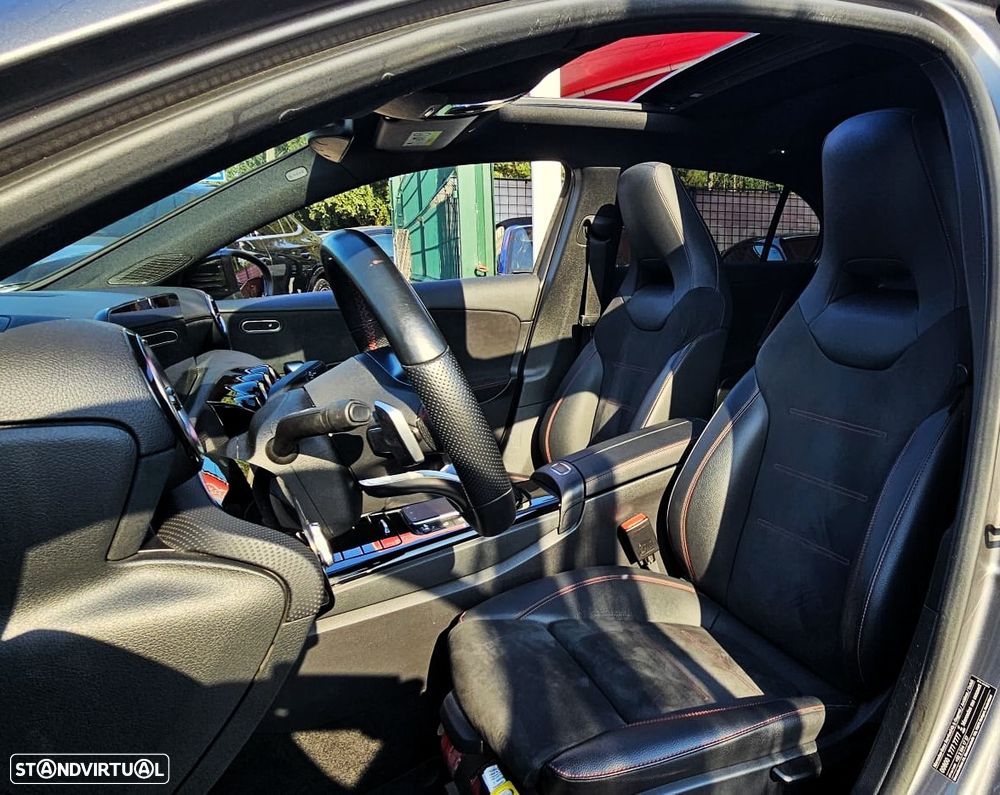 Mercedes-Benz A 180 d 7G-DCT AMG Line - 21