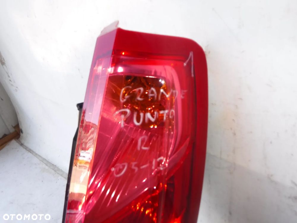 fiat grande punto lampa tył prawa wkład nowa oryginał tylna - 7