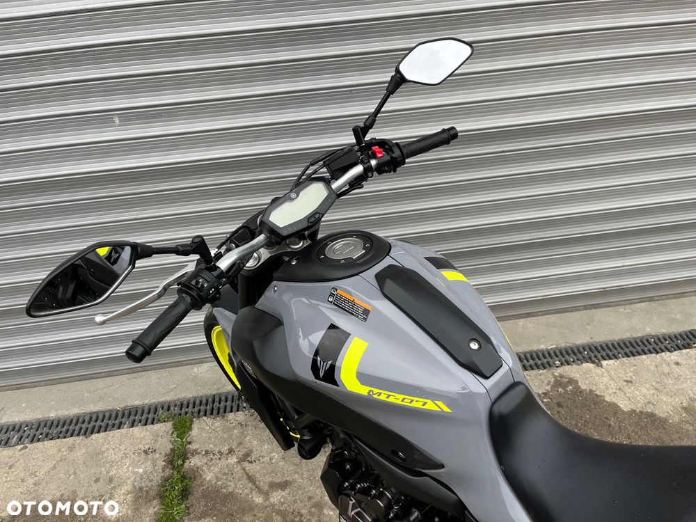 Yamaha MT - 11