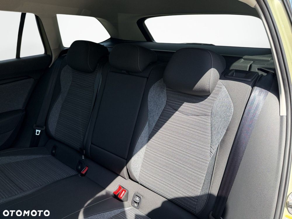Skoda Superb 1.5 TSI mHEV Selection DSG - 33