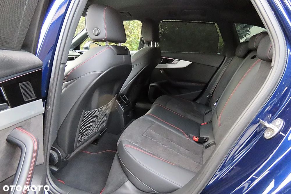 Audi A4 Avant 40 TDI quattro S tronic S line - 27