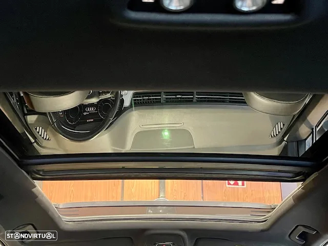 Audi Q7 3.0 TDI quattro S-line Tiptronic 7L - 55