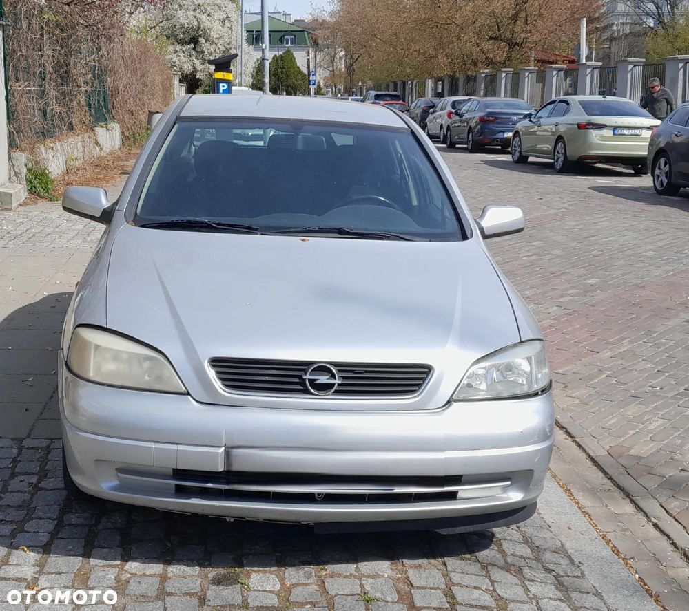 Opel Astra - 3