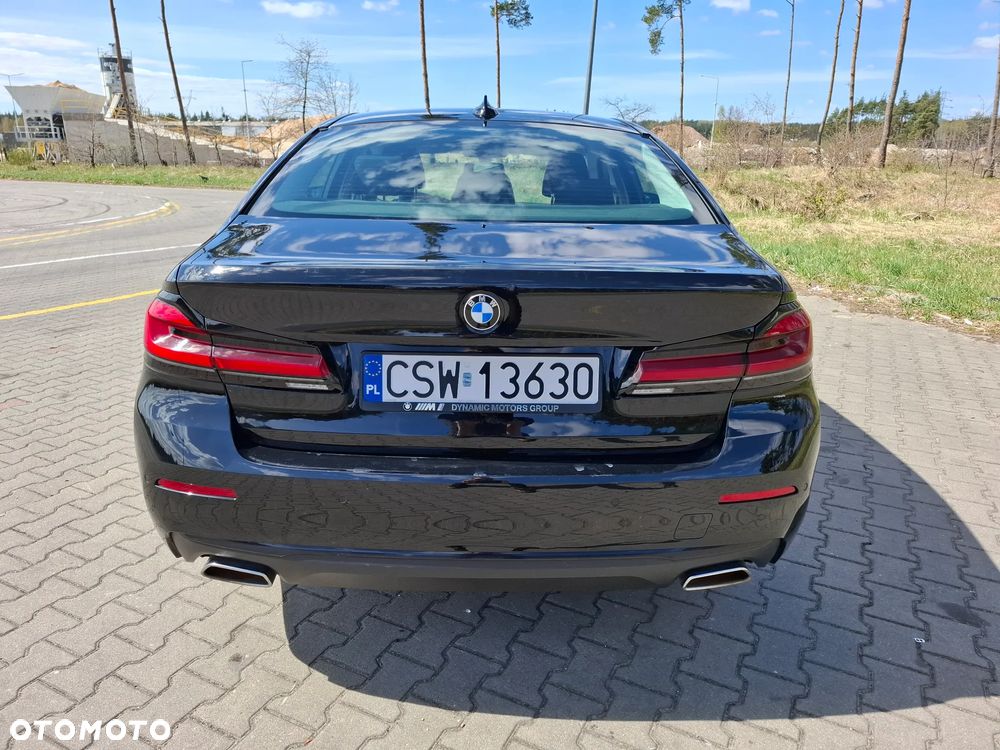 BMW Seria 5 518d - 5