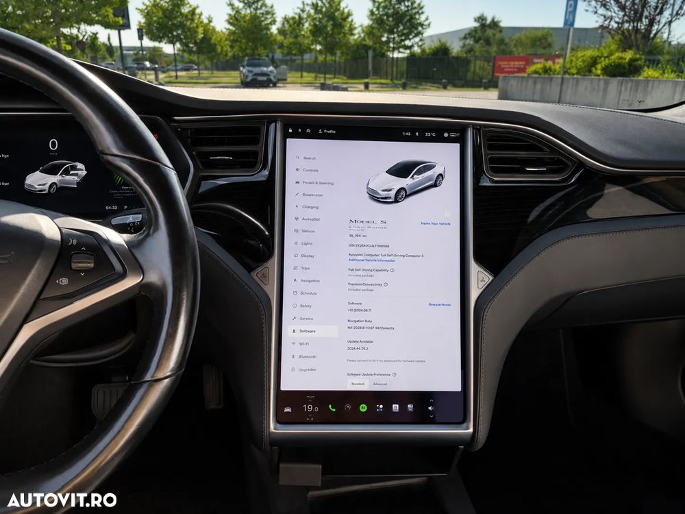 Tesla Model S Long Range - 3