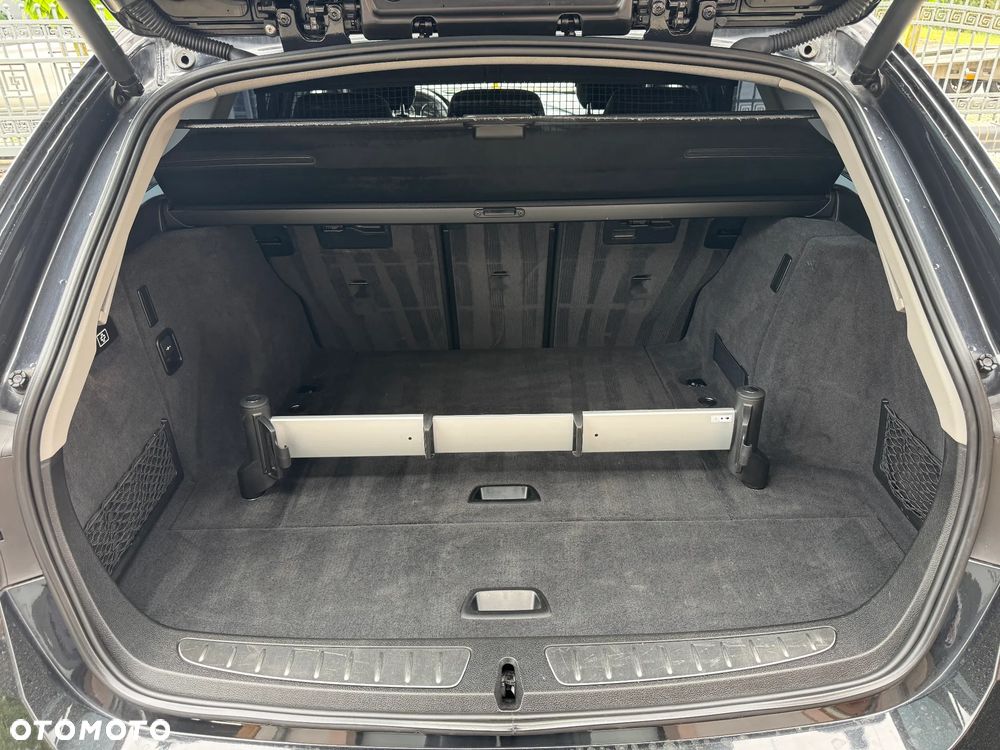 BMW Seria 3 320d xDrive Sport Line Shadow - 35