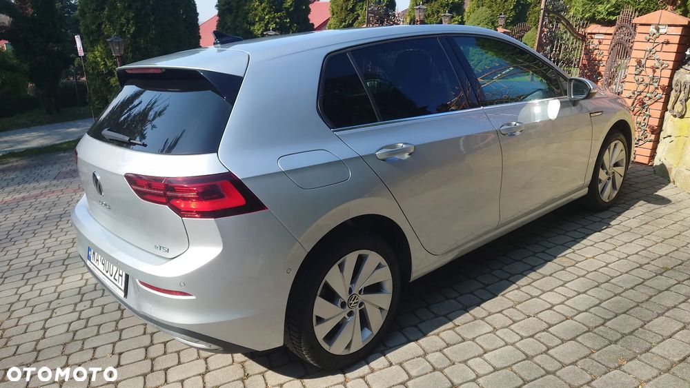 Volkswagen Golf - 15