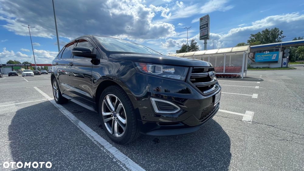 Ford Edge - 8