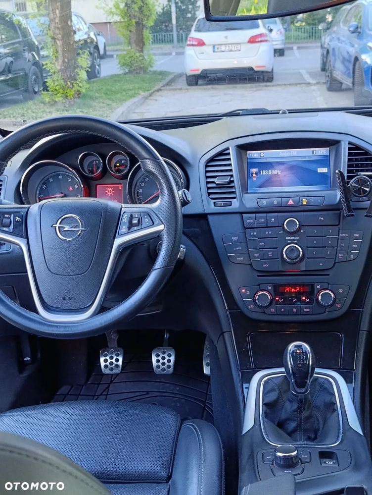 Opel Insignia 2.0 T Sport 4x4 - 10