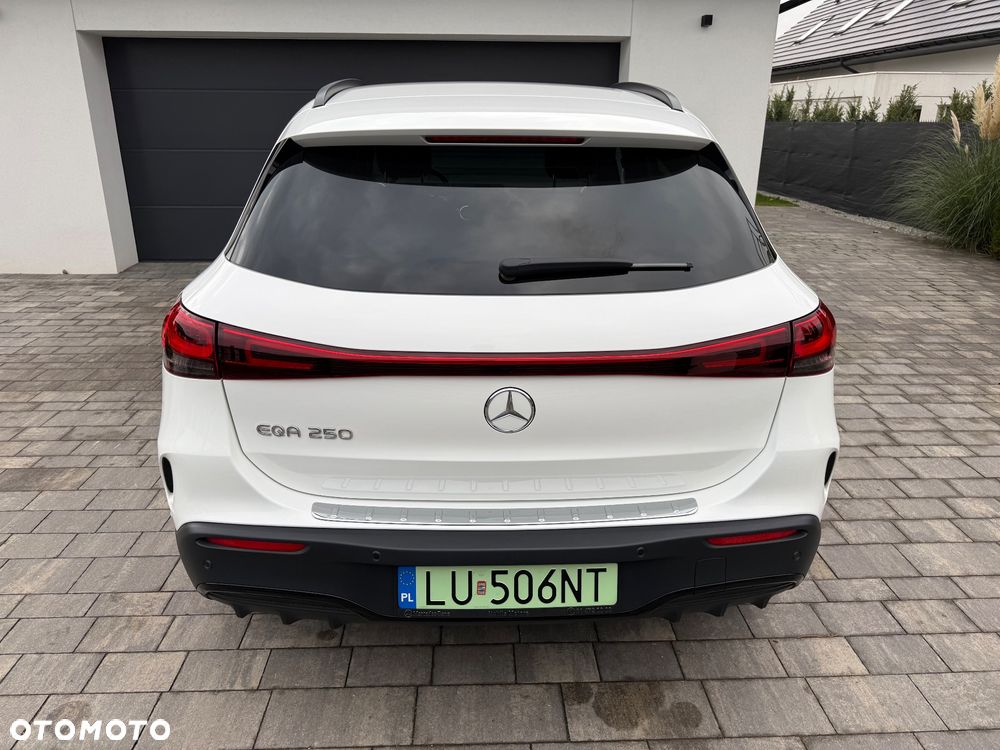 Mercedes-Benz EQA 250 66.5kWh AMG Line - 7