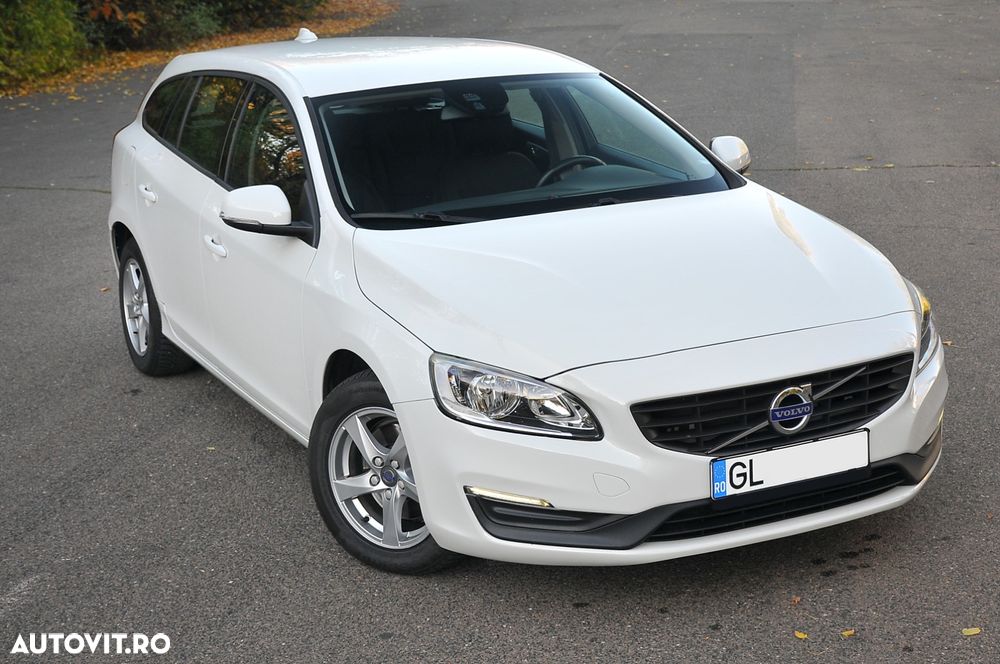 Volvo V60 D2 Kinetic - 4