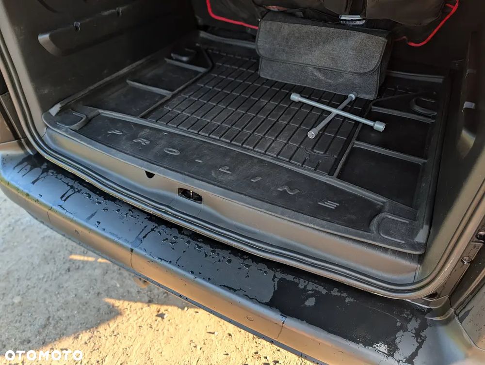 Citroën Berlingo M 1.2 PureTech Feel S&S - 16