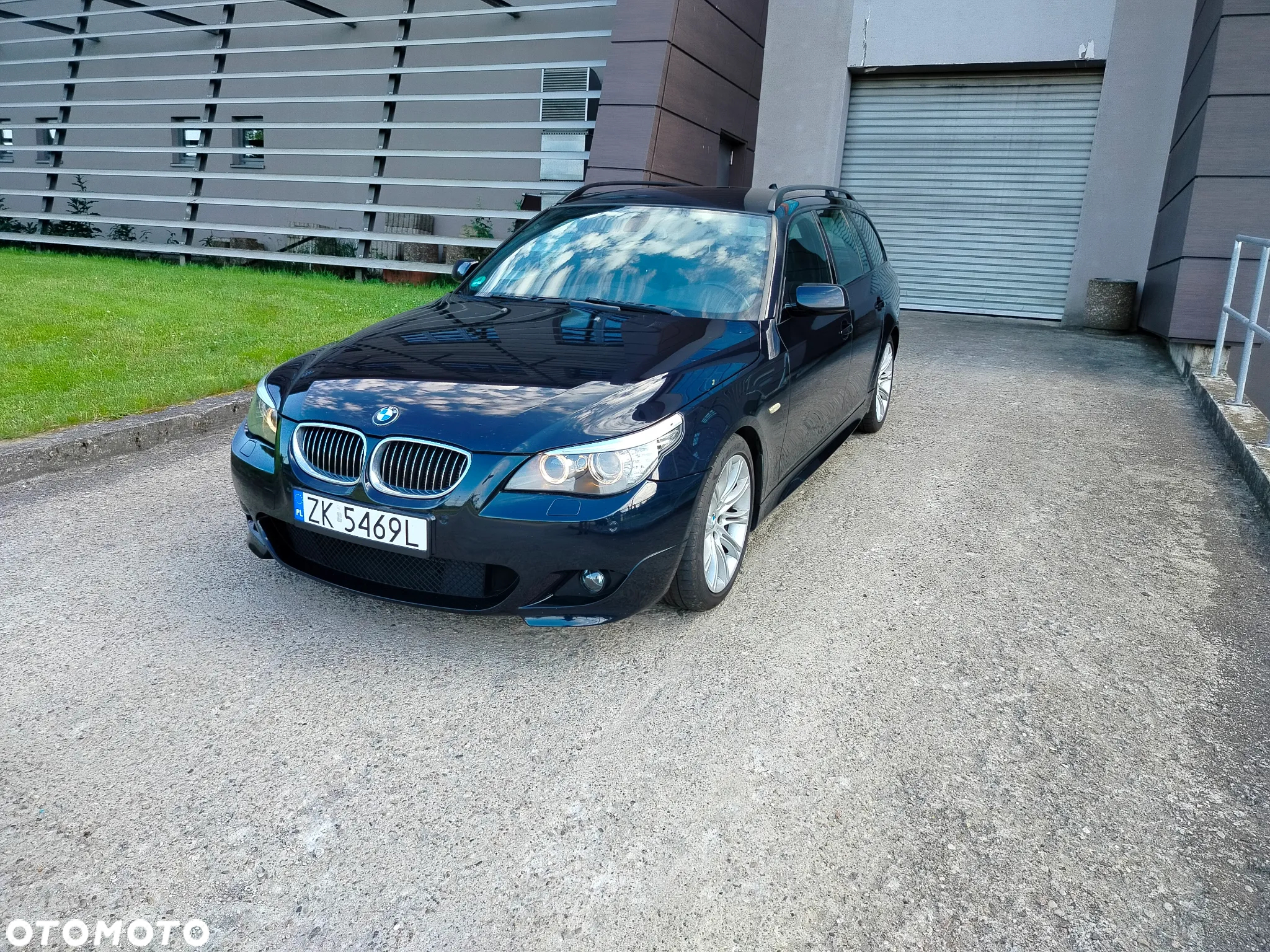 BMW Seria 5 530d Touring - 14