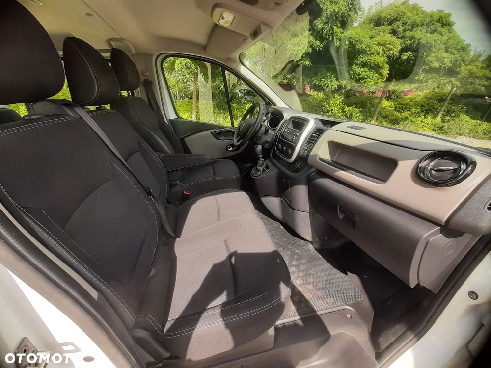 Renault Trafic - 15