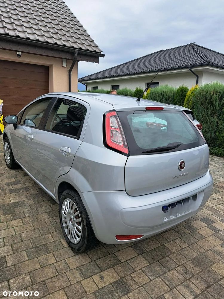 Fiat Punto 1.4 Easy S&S - 5