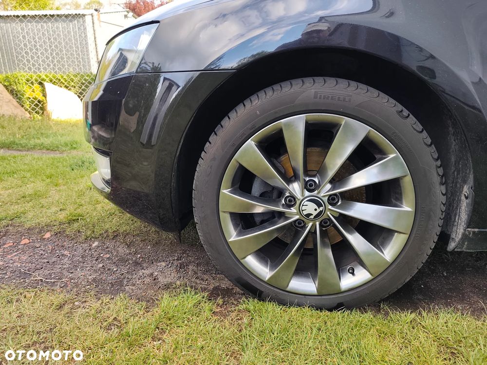 Skoda Octavia 1.6 TDI Green tec Edition - 10