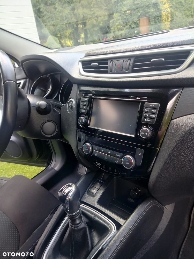 Nissan Qashqai 1.2 DIG-T N-Connecta - 7