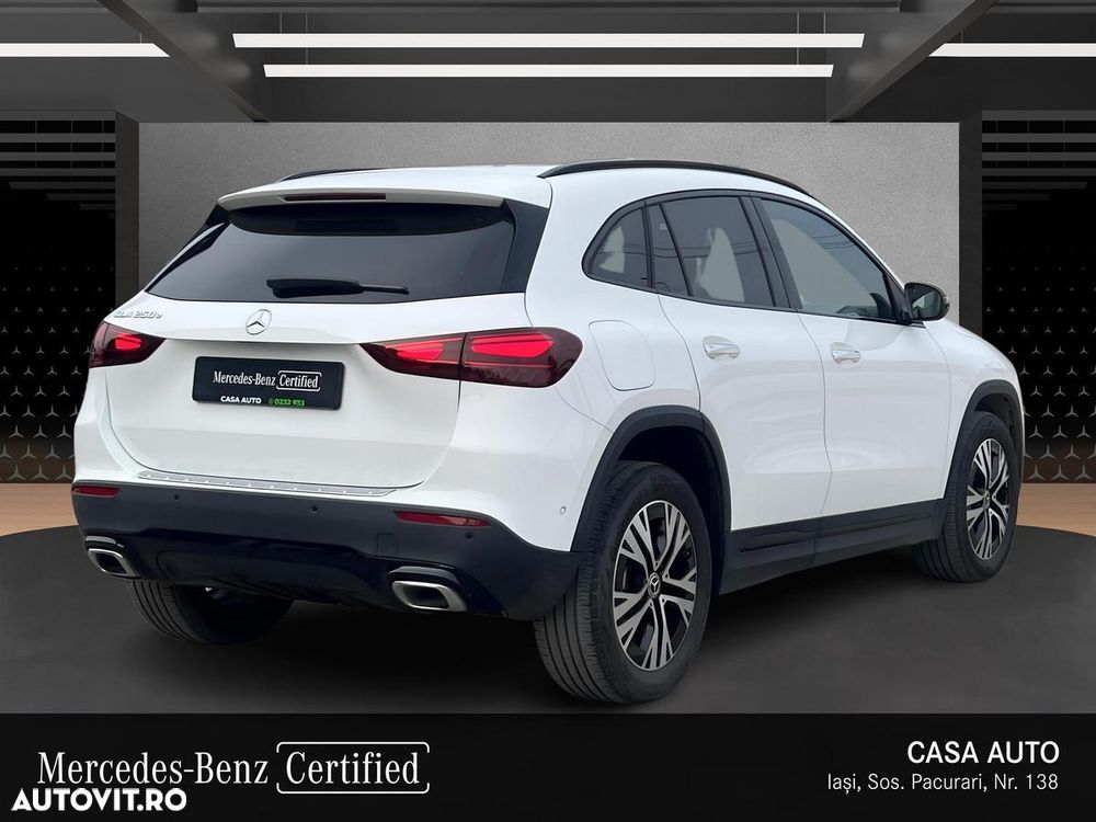Mercedes-Benz GLA - 7