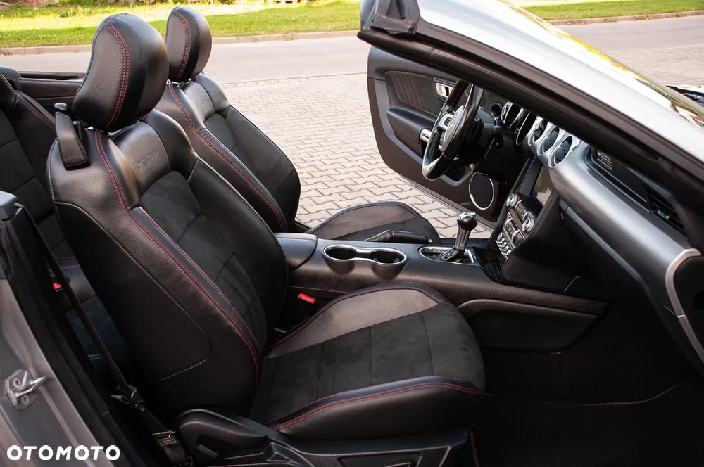 Ford Mustang Cabrio 5.0 Ti-VCT V8 GT - 25