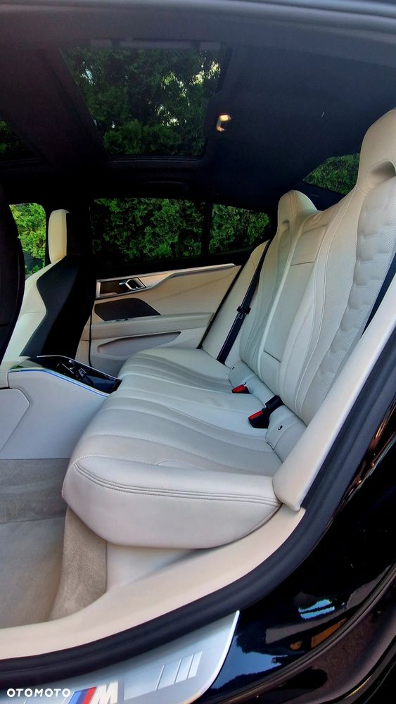 BMW Seria 8 M850i xDrive Gran Coupe - 13