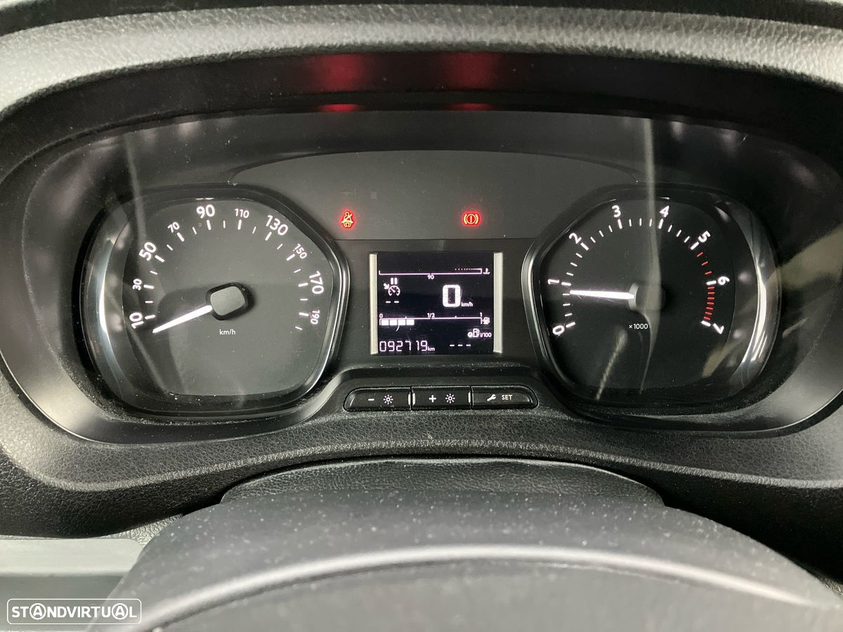 Toyota Proace - 13