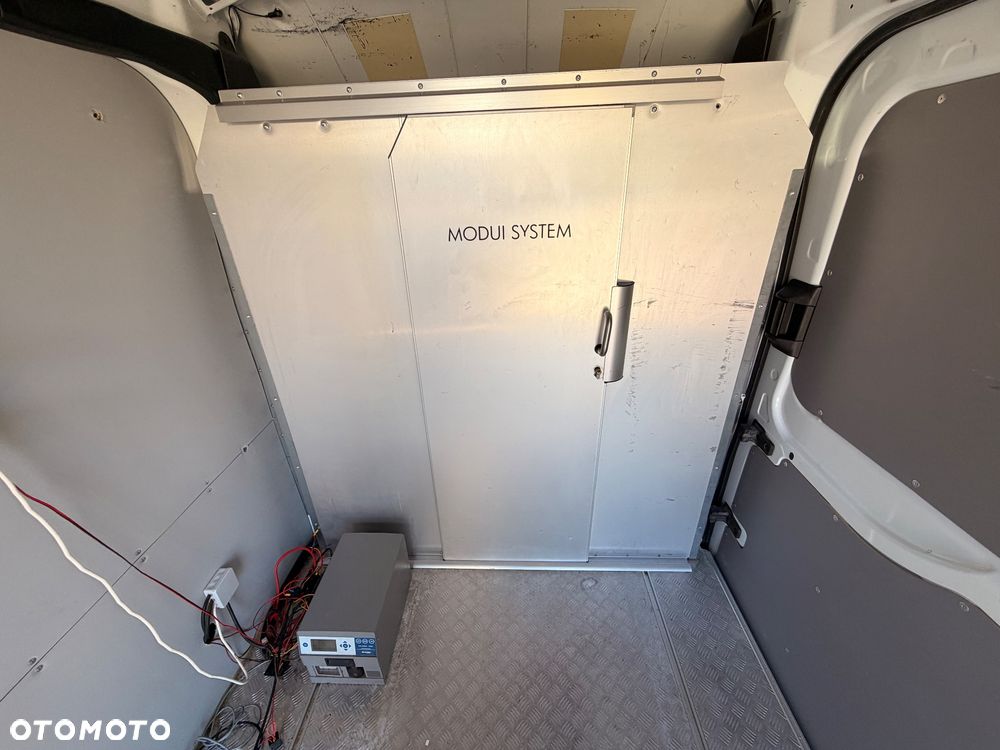 Ford Transit - 13
