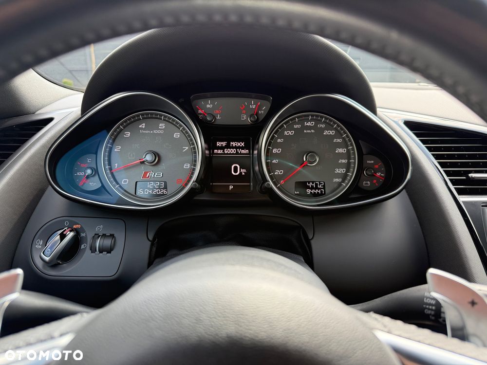 Audi R8 Coupé 4.2 Quattro S tronic - 10