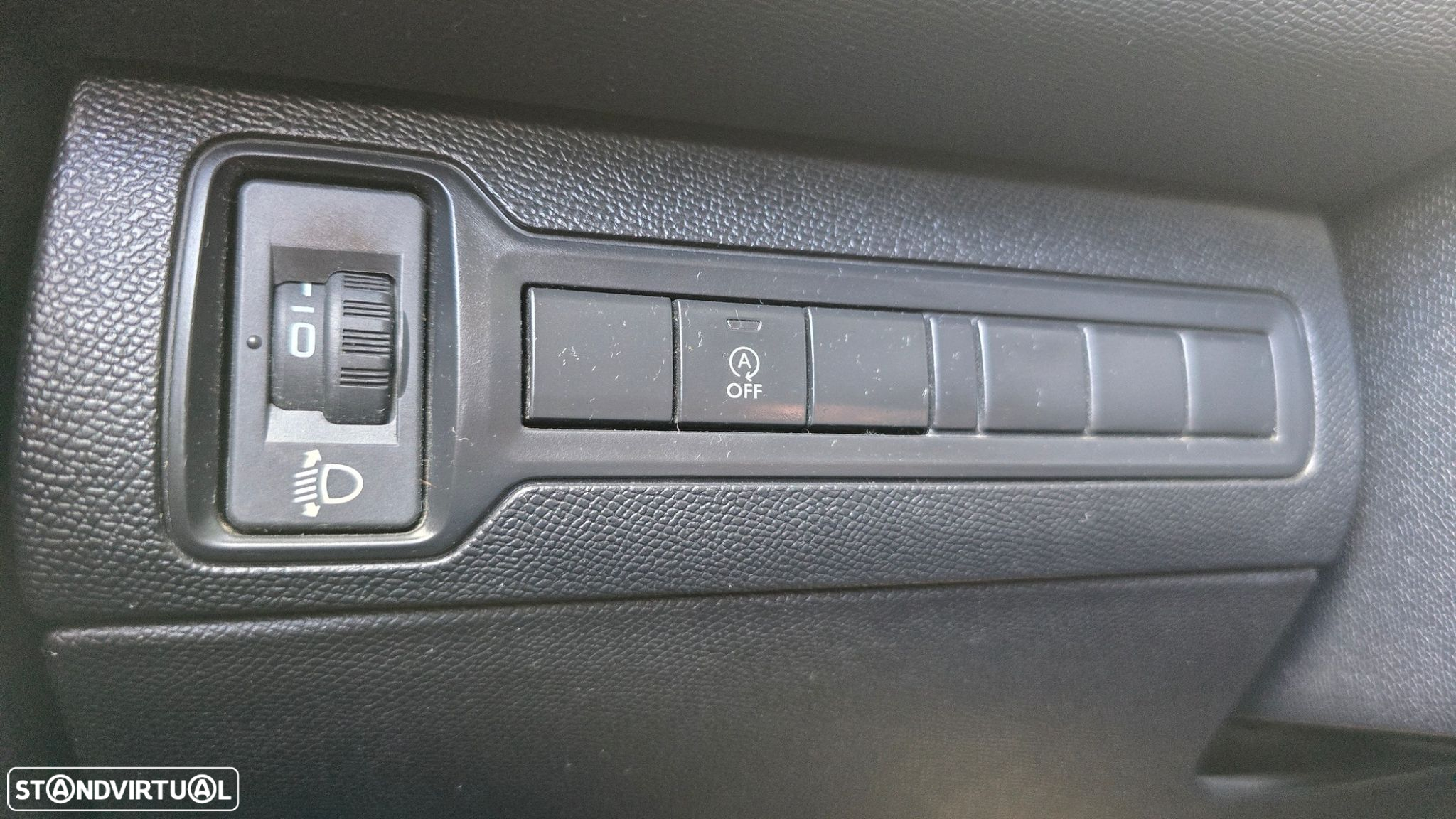 Peugeot 308 SW 1.6 BlueHDi Active - 11
