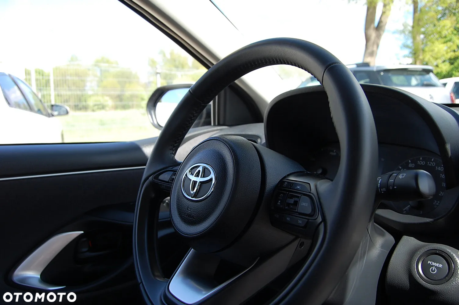 Toyota Yaris - 28
