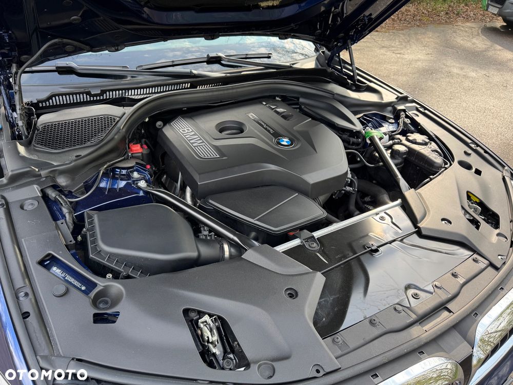 BMW Seria 5 530i xDrive Luxury Line - 34