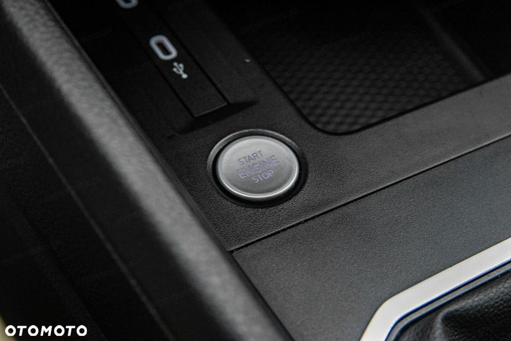 Ford Tourneo Connect Grand 2.0 EcoBlue Titanium - 29