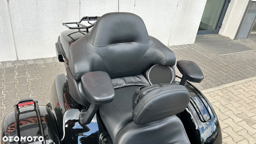 Harley-Davidson Tri Glide - 12