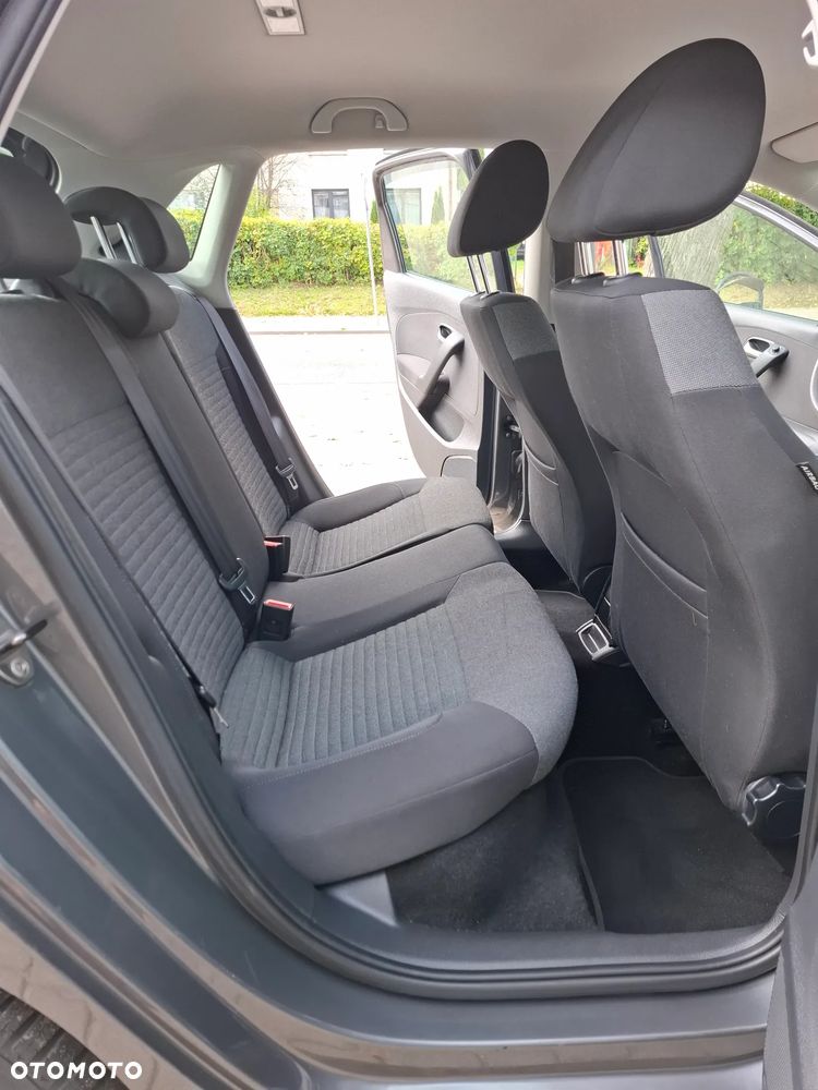 Volkswagen Polo - 24