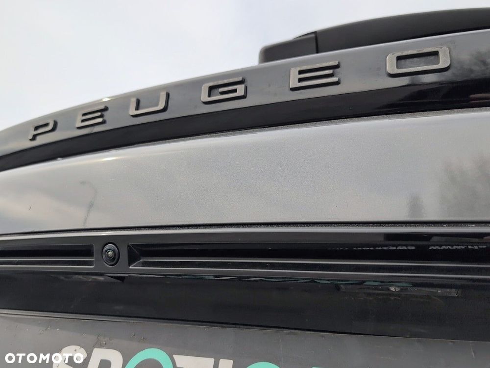 Peugeot 2008 54kWh GT - 29