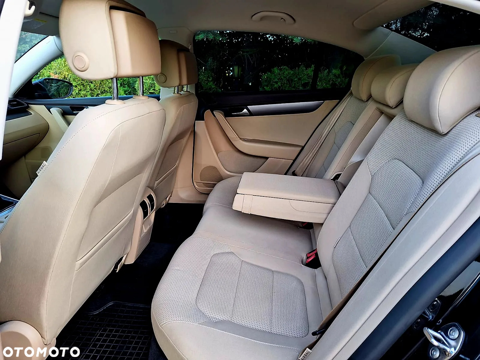 Volkswagen Passat 1.8 TSI Highline - 13