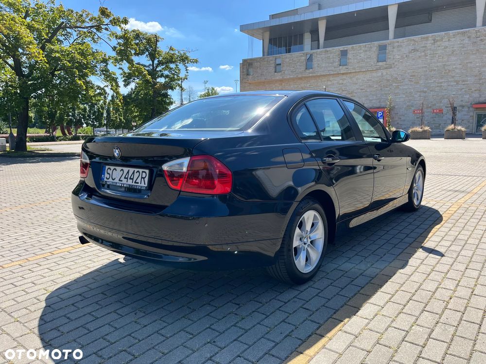 BMW Seria 3 - 1