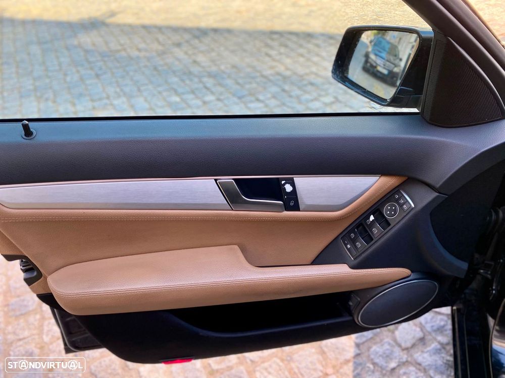 Mercedes-Benz C 250 CDi Avantgarde BlueEfficiency - 11
