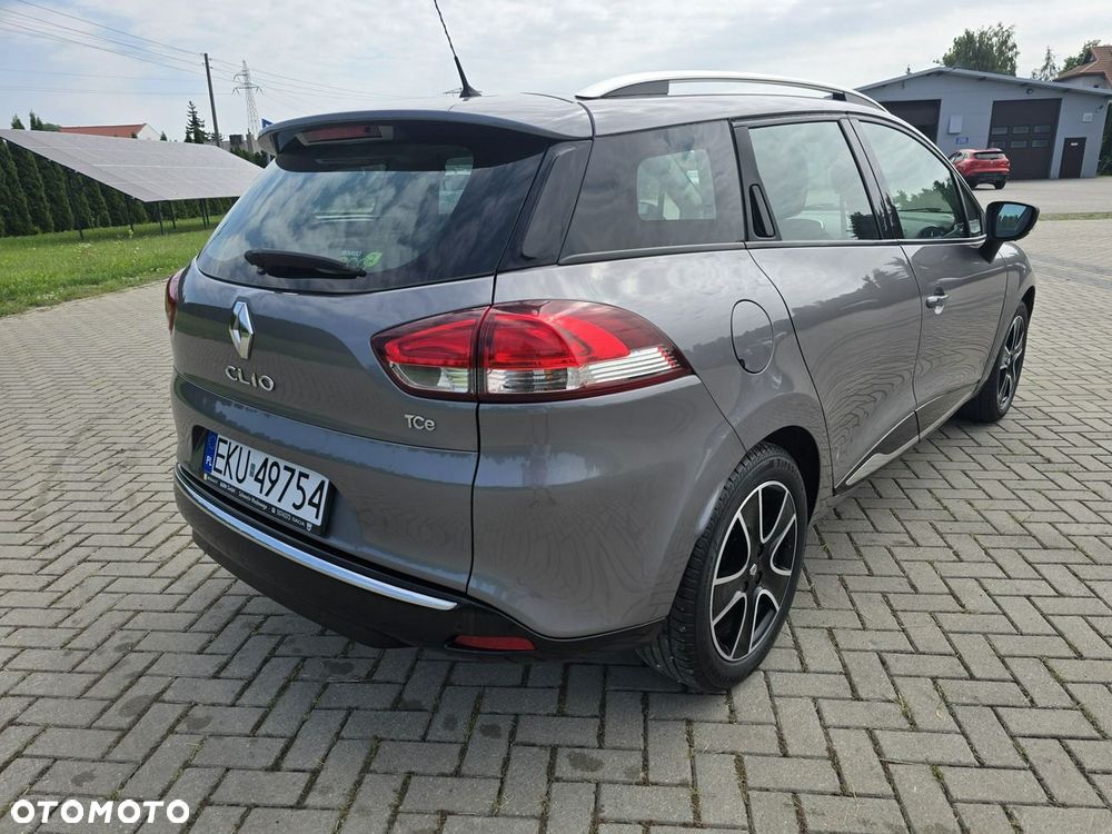 Renault Clio - 10