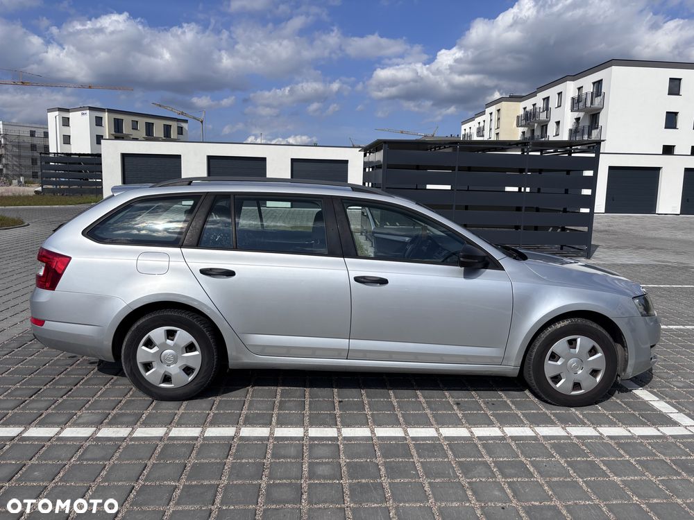 Skoda Octavia - 3