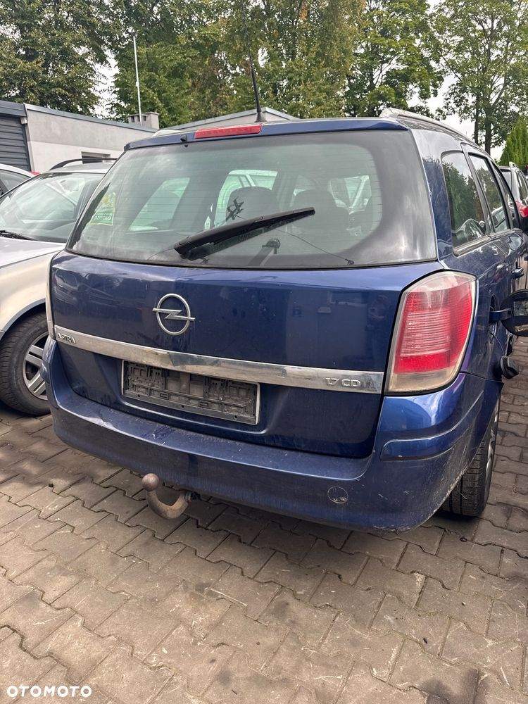 Opel Astra H na części - 2