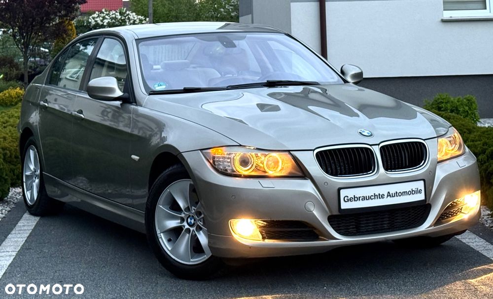 BMW Seria 3 320d - 33