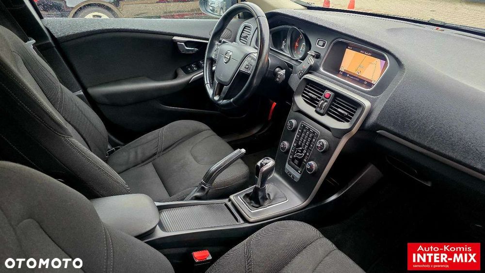 Volvo V40 - 38