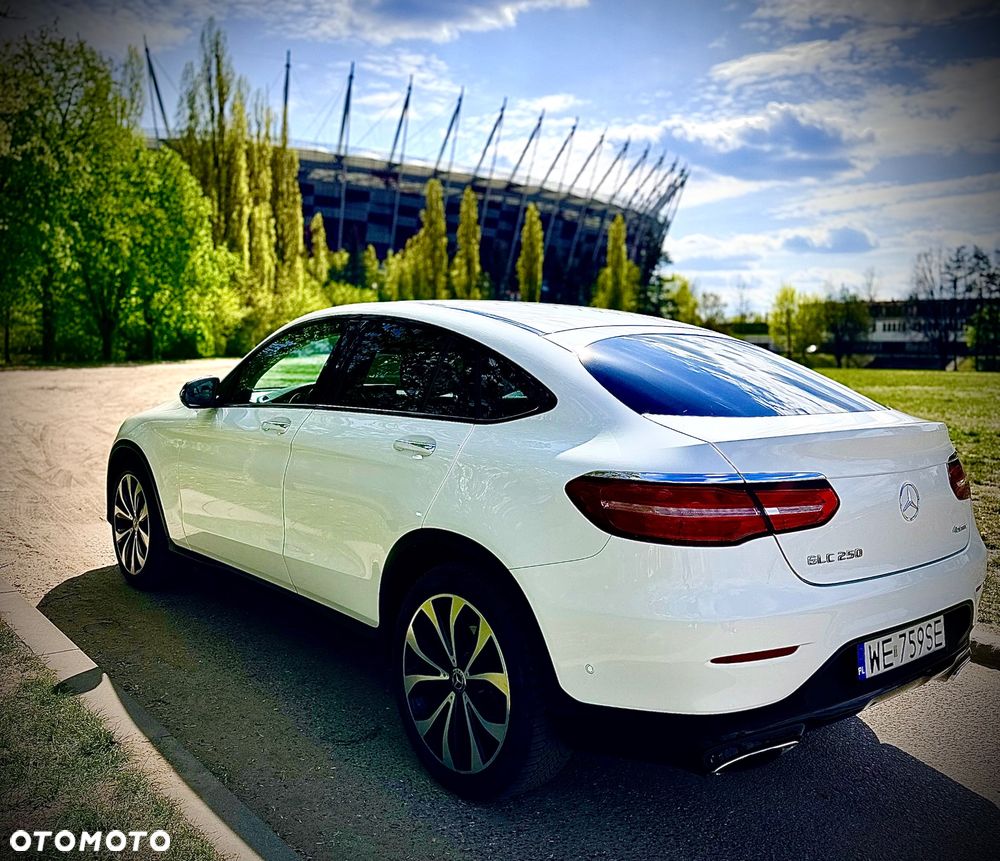 Mercedes-Benz GLC - 1